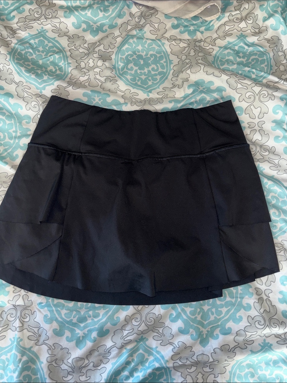 Athleta tennis skirt